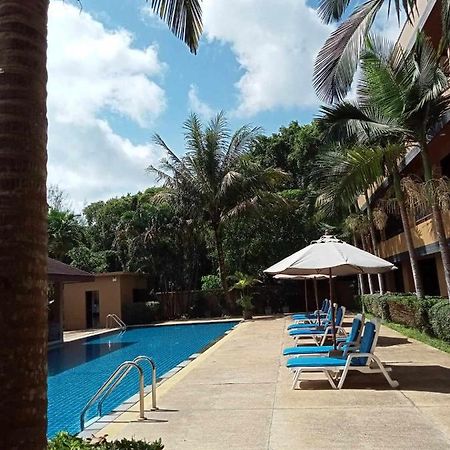 Naiyang Beach Hotel Sha Plus Phuket Kültér fotó