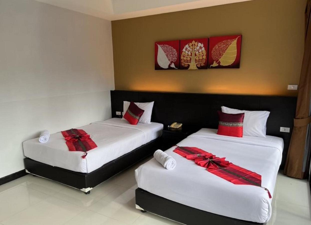 Naiyang Beach Hotel Sha Plus Phuket Kültér fotó