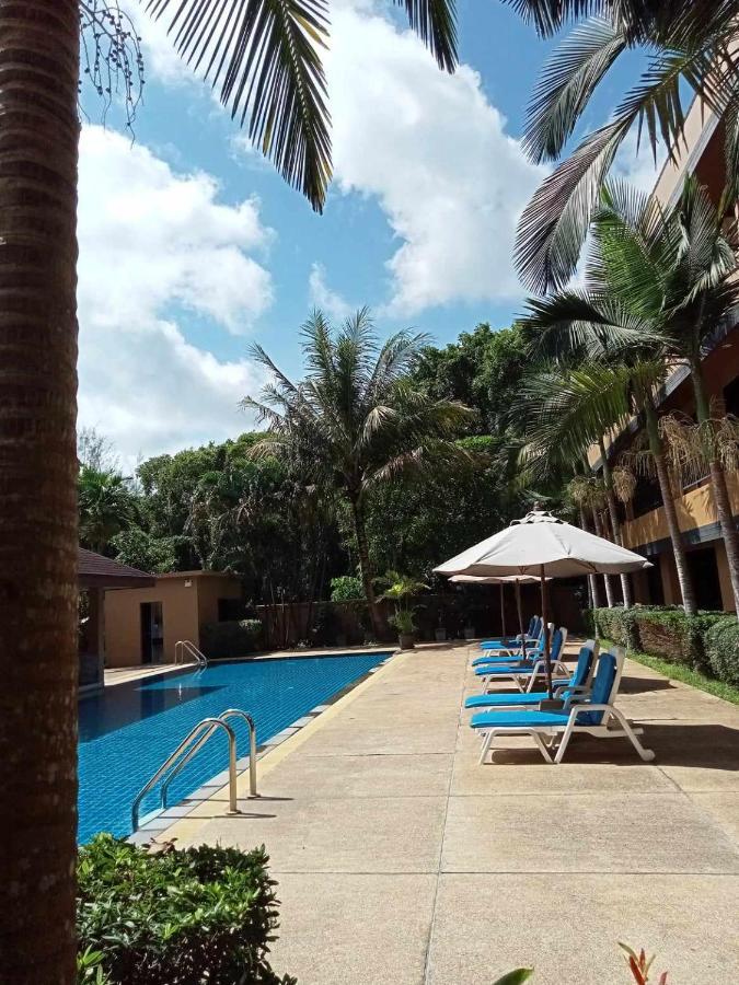 Naiyang Beach Hotel Sha Plus Phuket Kültér fotó